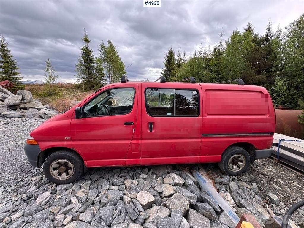 Toyota Hiace 4WD Panel vanlar