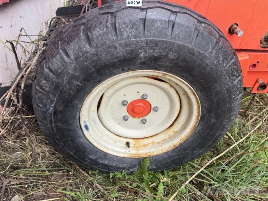 Tume KL 2500 Mibzerler