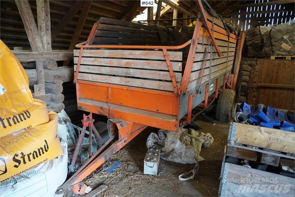 Underhaug 7012 Hasat vagonları
