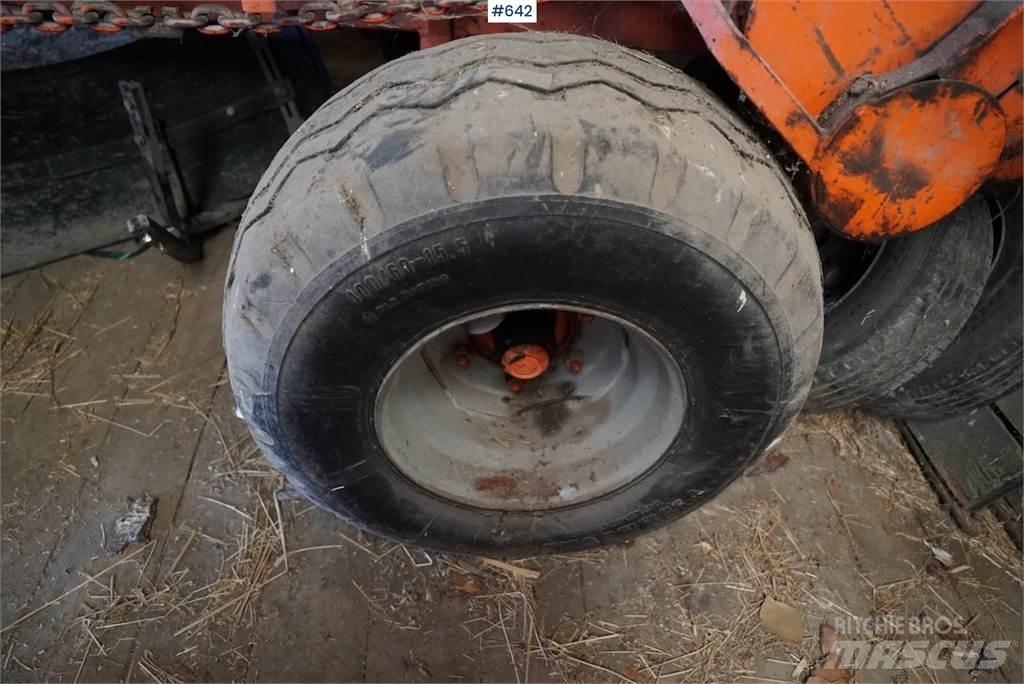 Underhaug 7012 Hasat vagonları