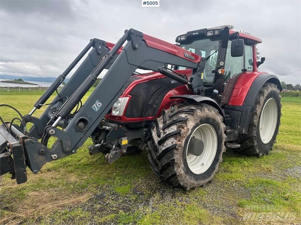 Valtra T213 Traktörler