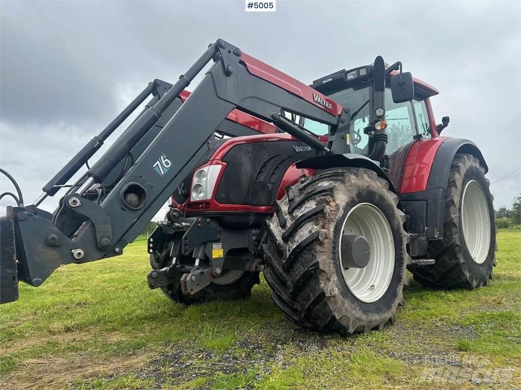 Valtra T213 Traktörler