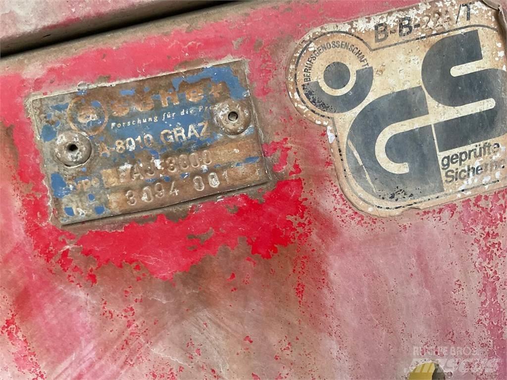  Ascher FAJ 3000 Çekilir pülverizatörler