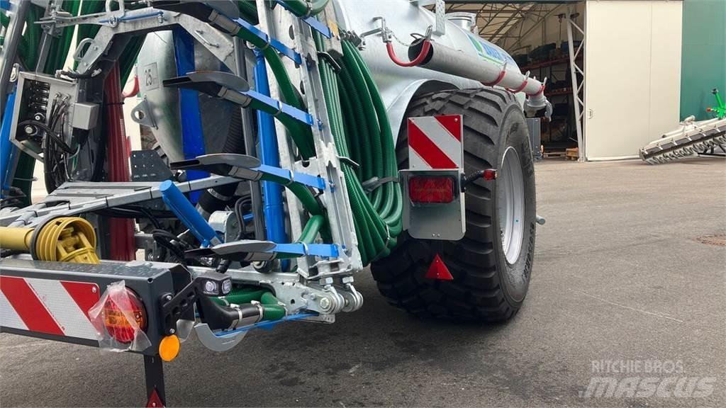 Bauer P 92 Sivi gübre ve ilaç tankerleri