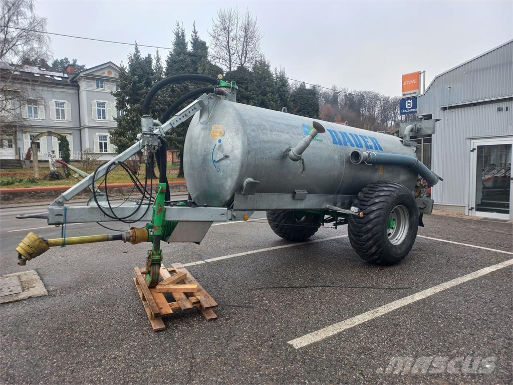 Bauer V 60 Sivi gübre ve ilaç tankerleri