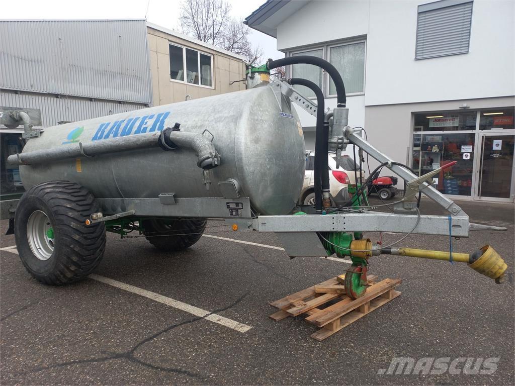 Bauer V 60 Sivi gübre ve ilaç tankerleri