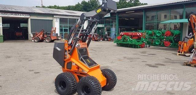 Cast SSQ 15 DIESEL Ön yükleyici ve kazicilar