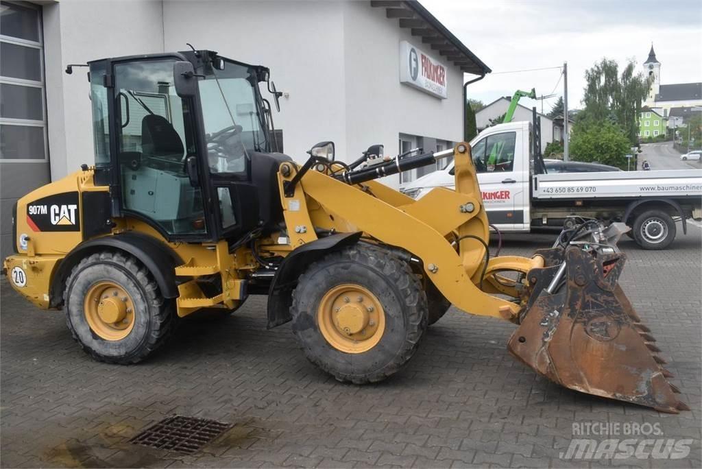 CAT 907M Tekerlekli yükleyiciler