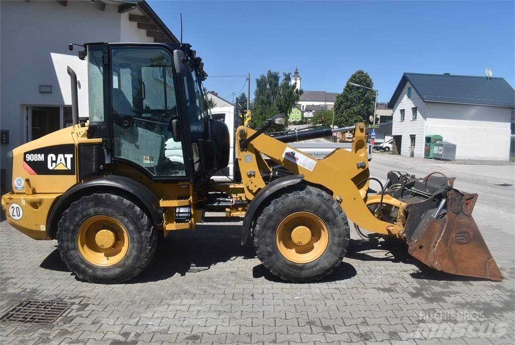 CAT 908M Tekerlekli yükleyiciler