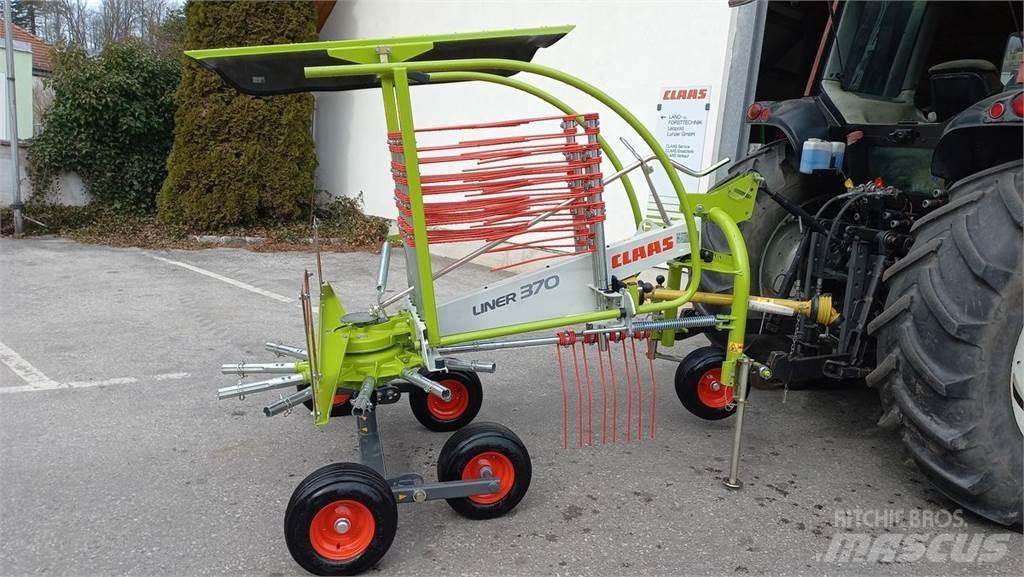 CLAAS Liner 370 Kendi yürür saman makinaları