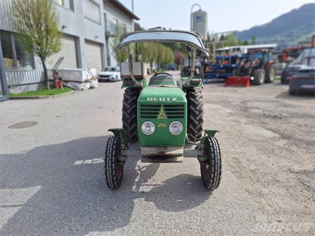 Deutz-Fahr 3006 Traktörler