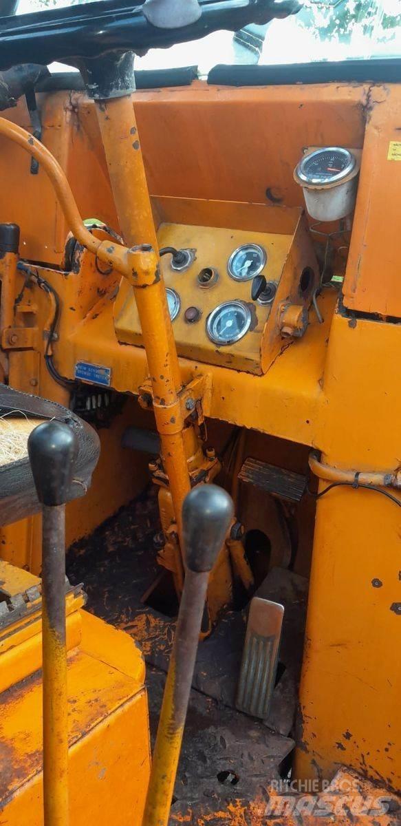 Dodich AM351 Tekerlekli yükleyiciler