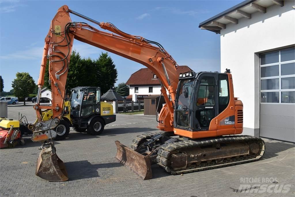 Doosan DX140LCR-3 Mini ekskavatörler, 7 tona dek