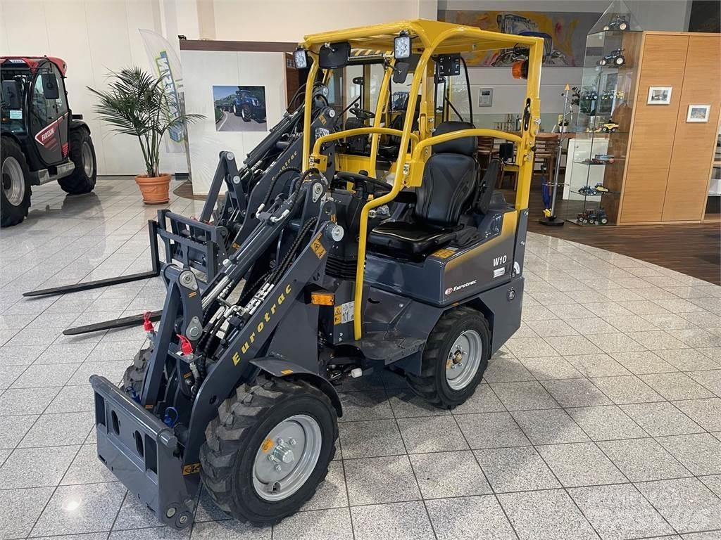 Eurotrac W10 Ön yükleyici ve kazicilar