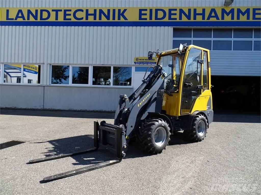 Eurotrac W11 C Ön yükleyici ve kazicilar