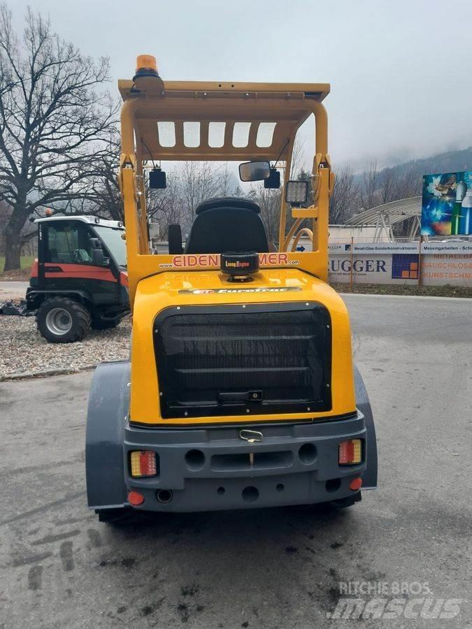 Eurotrac W12 F Ön yükleyici ve kazicilar