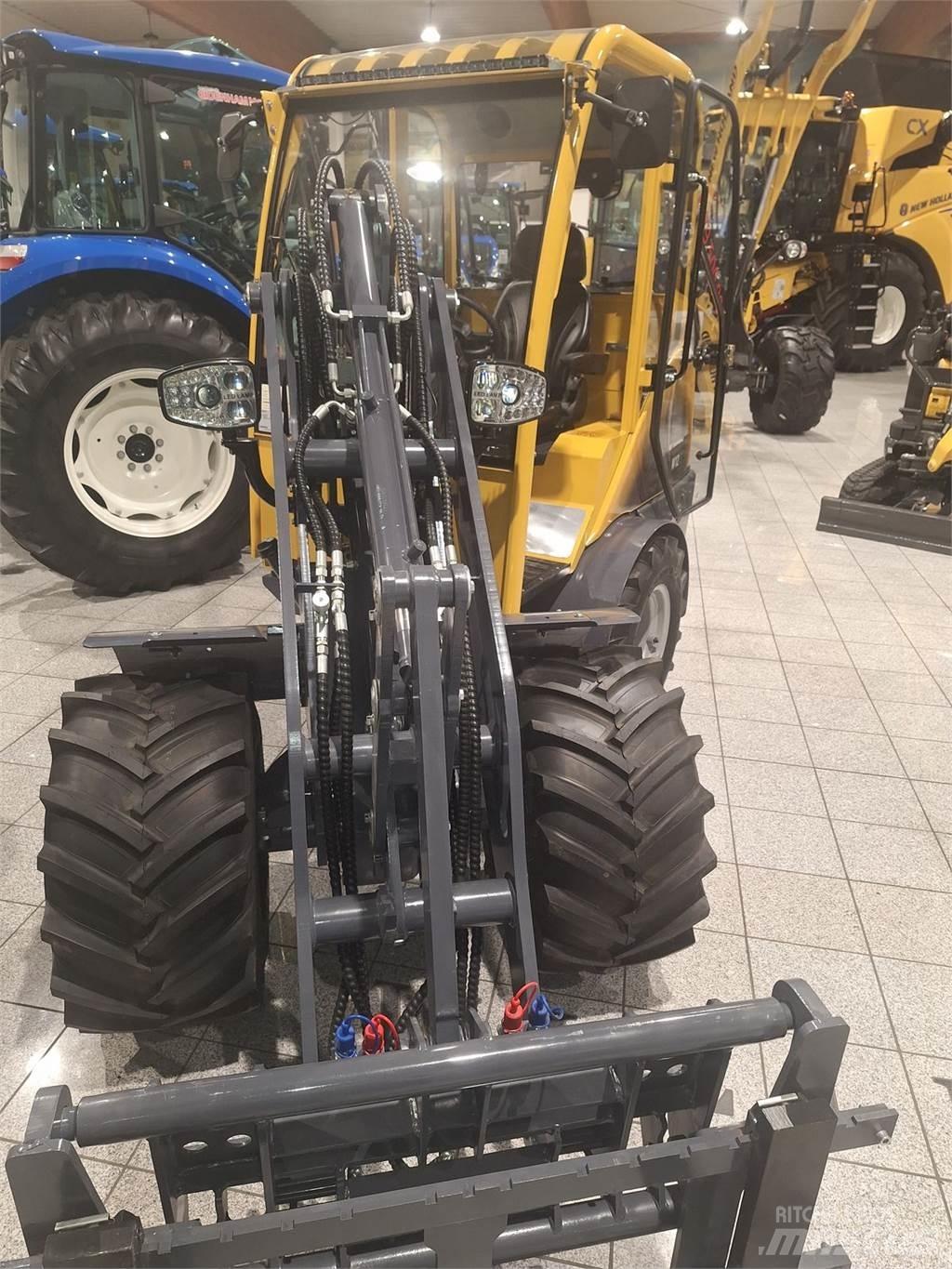 Eurotrac W12S Ön yükleyici ve kazicilar