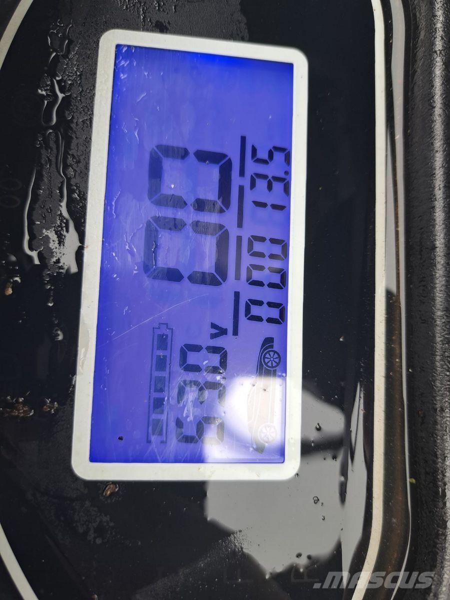 Everun EREL 05 Ön yükleyici ve kazicilar