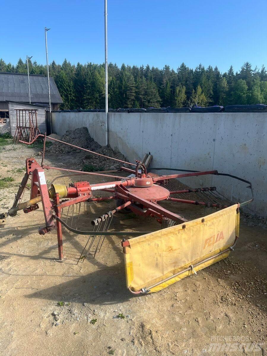 Fella TS 310 DRF Kendi yürür saman makinaları