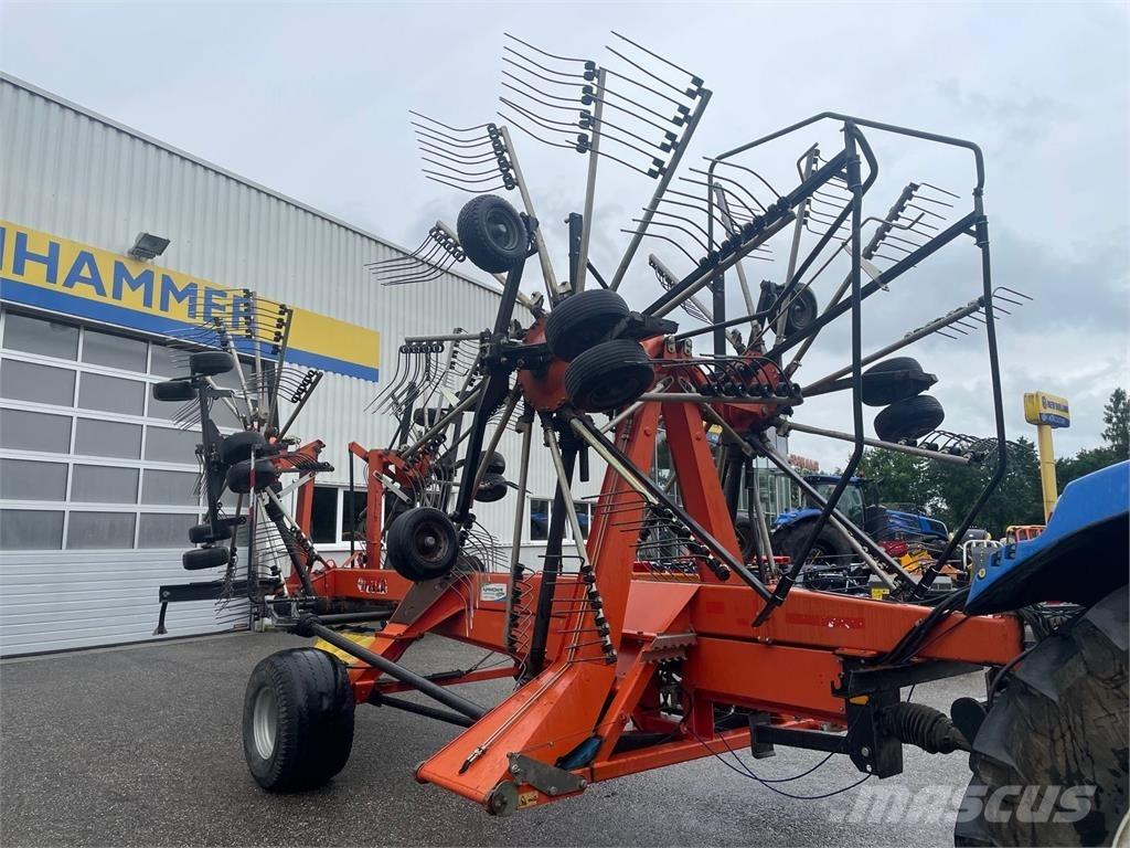 Fella TS 4000 Kendi yürür saman makinaları