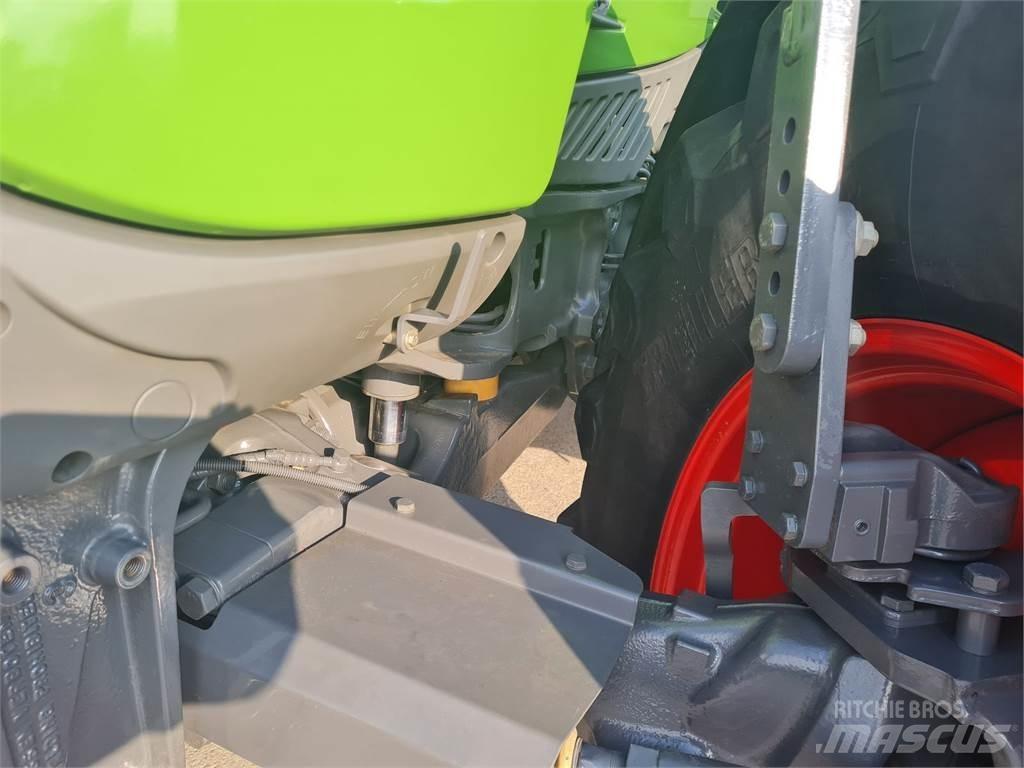Fendt 724 Vario Traktörler
