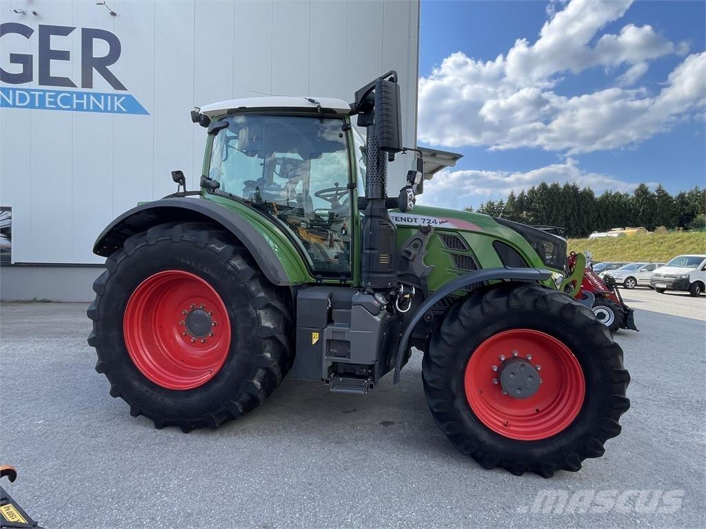 Fendt 724 Vario Traktörler