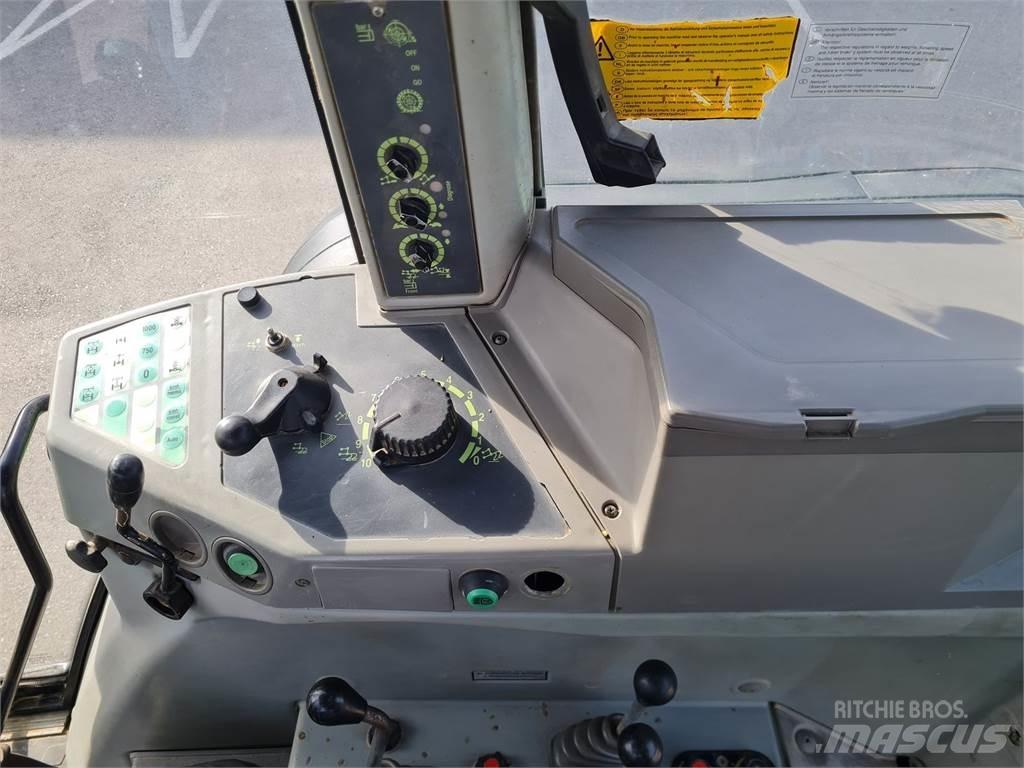 Fendt Favorit 818 Traktörler