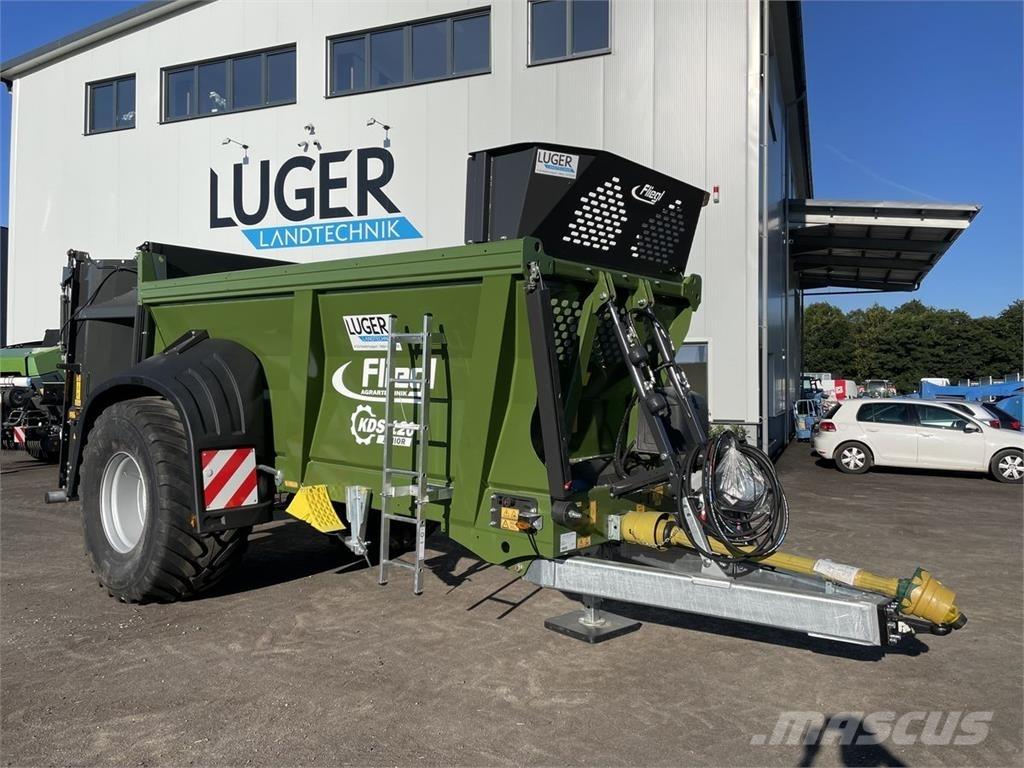 Fliegl KDS 120 Gübre dagitma tankerleri