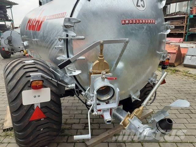 Fuchs VK 4 Sivi gübre ve ilaç tankerleri
