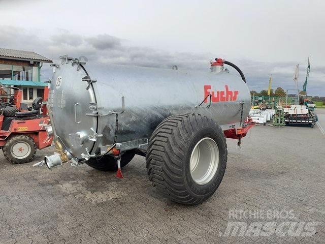 Fuchs VK 6.800 Sivi gübre ve ilaç tankerleri