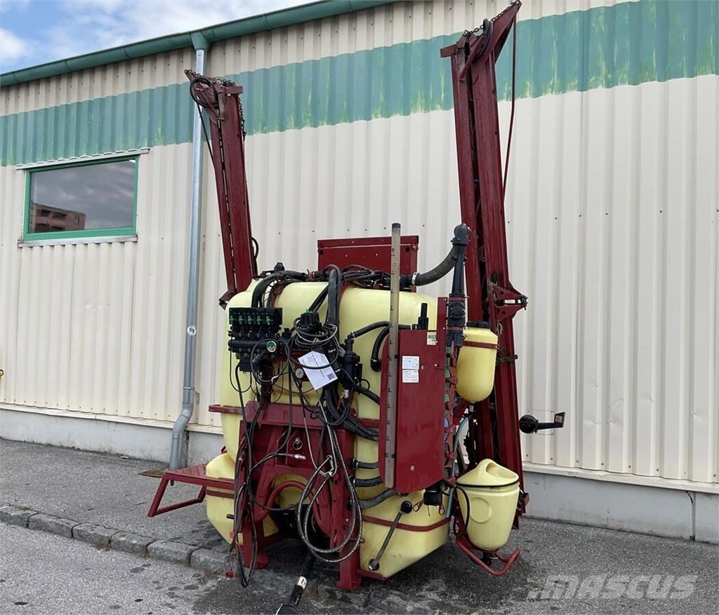 Hardi Master 1200 Çekilir pülverizatörler