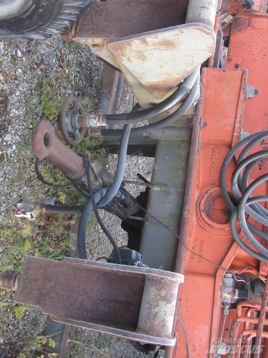 Hiab 765 Vinç ve yükleyiciler