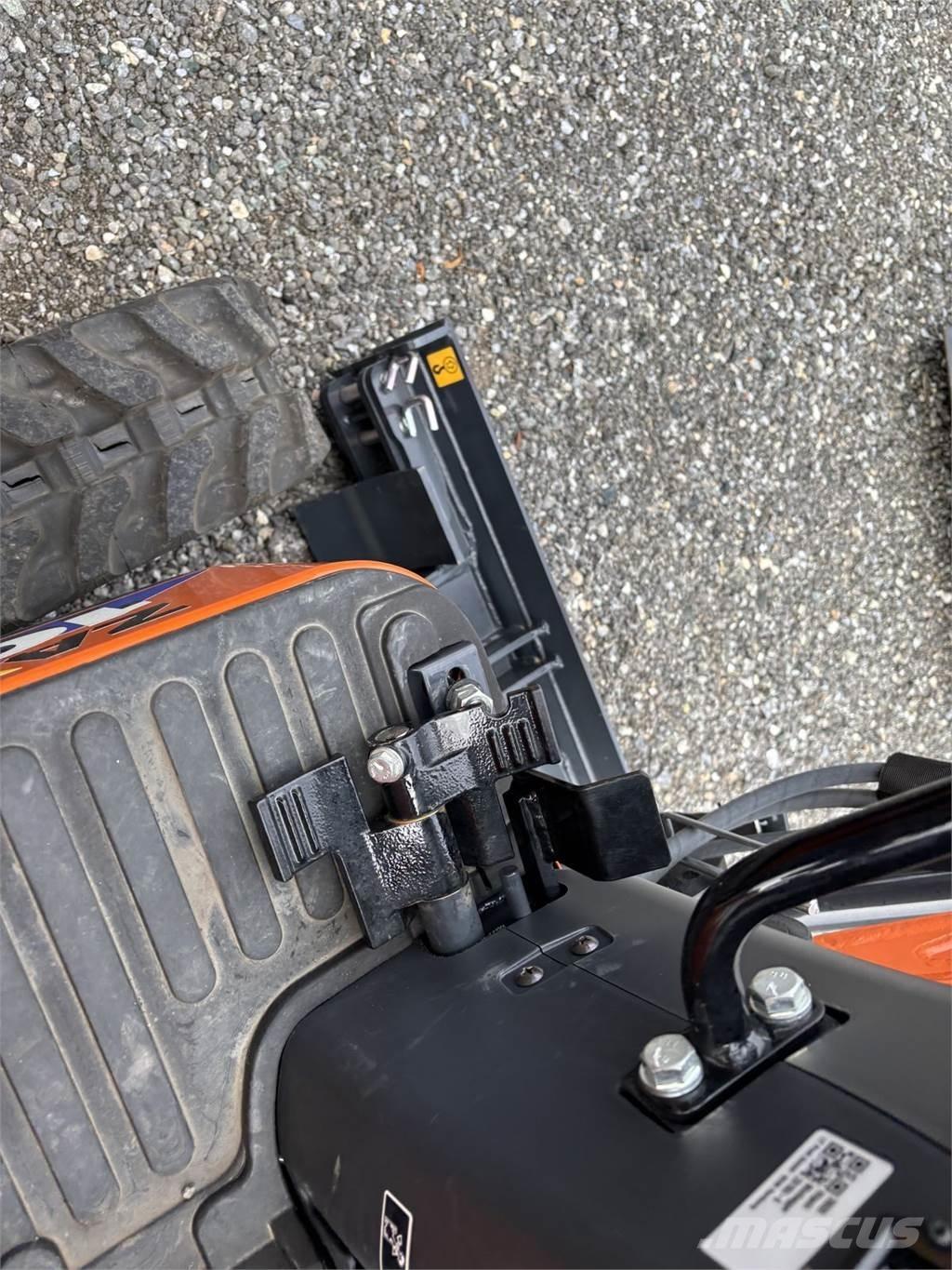 Hitachi ZX10U-6 Mini ekskavatörler, 7 tona dek