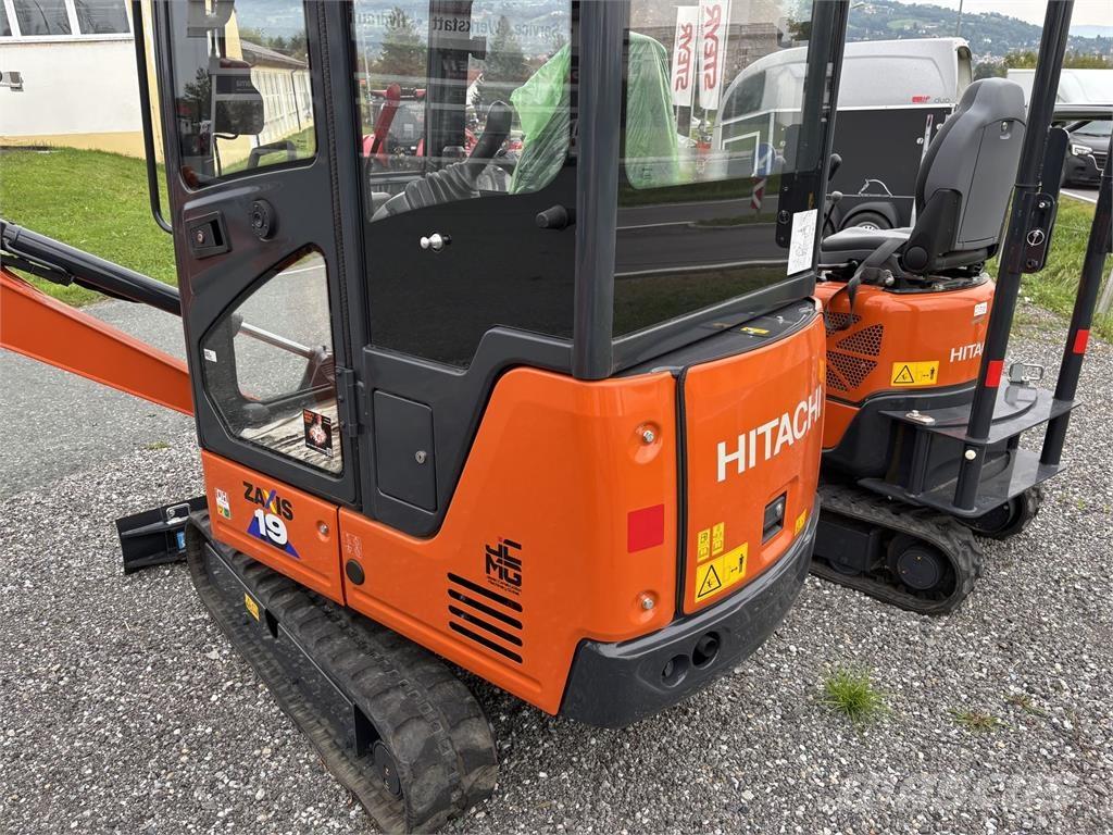 Hitachi ZX19-6 Paletli ekskavatörler