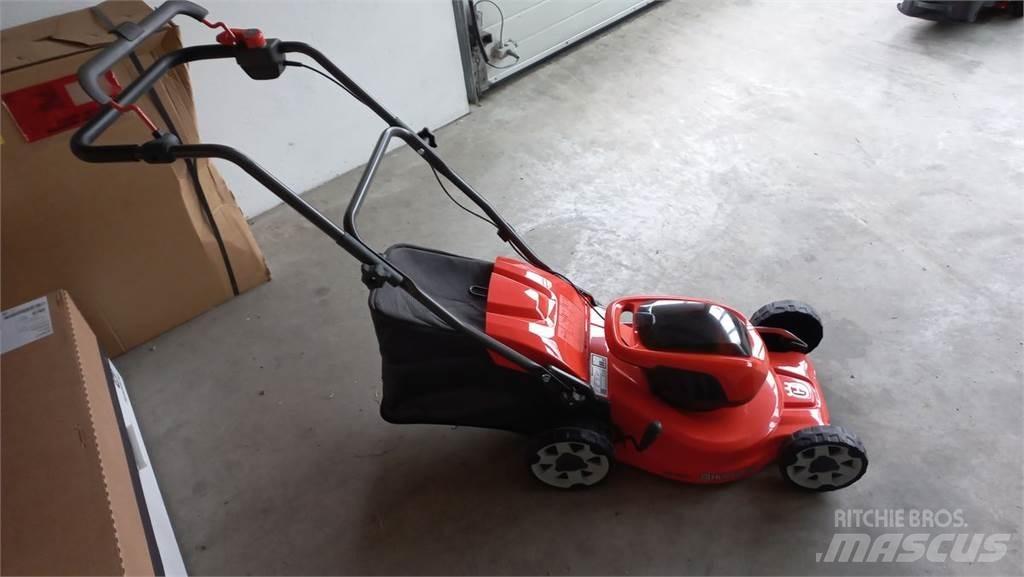 Husqvarna LC 137i Mobil çim biçme makineleri