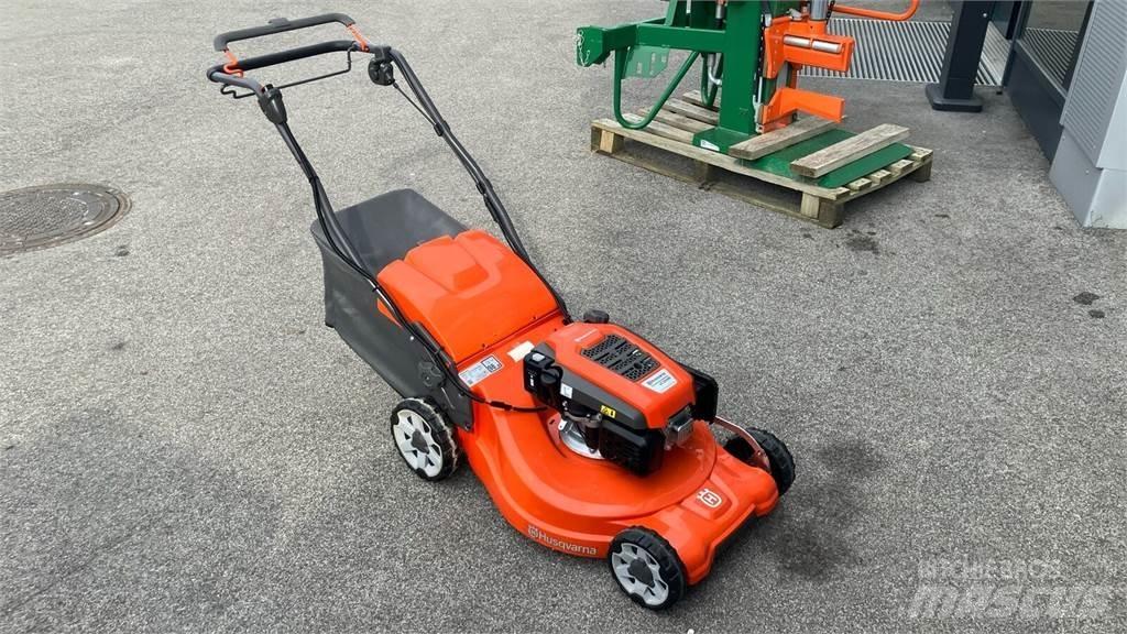 Husqvarna LC 353VE Mobil çim biçme makineleri