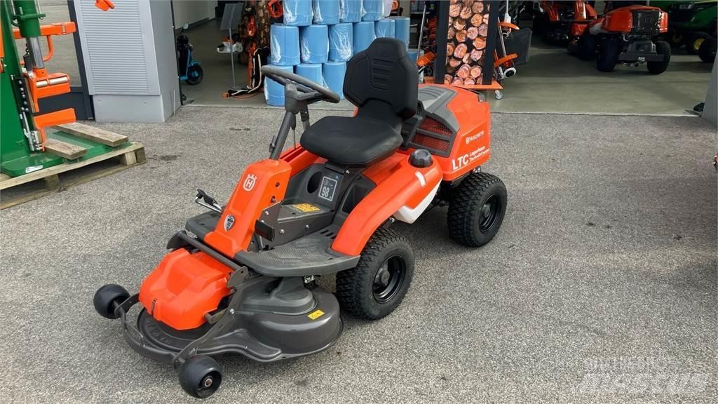 Husqvarna R 214TC Diger yol bakim makinalari