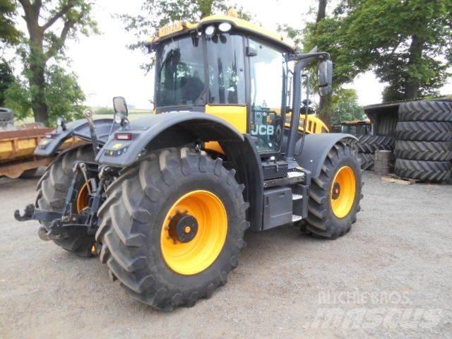 JCB 4220 Traktörler