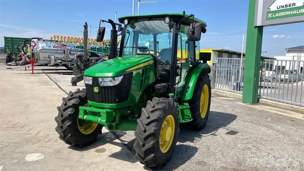 John Deere 5058E Traktörler