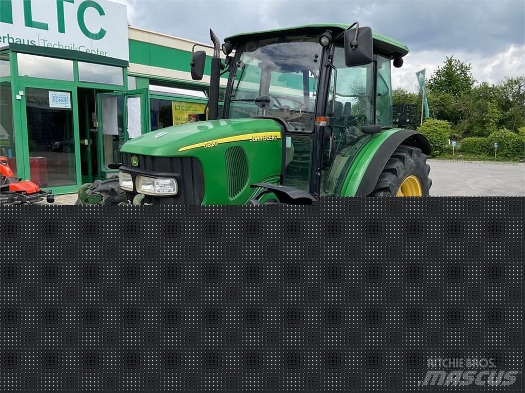 John Deere 5820 Traktörler