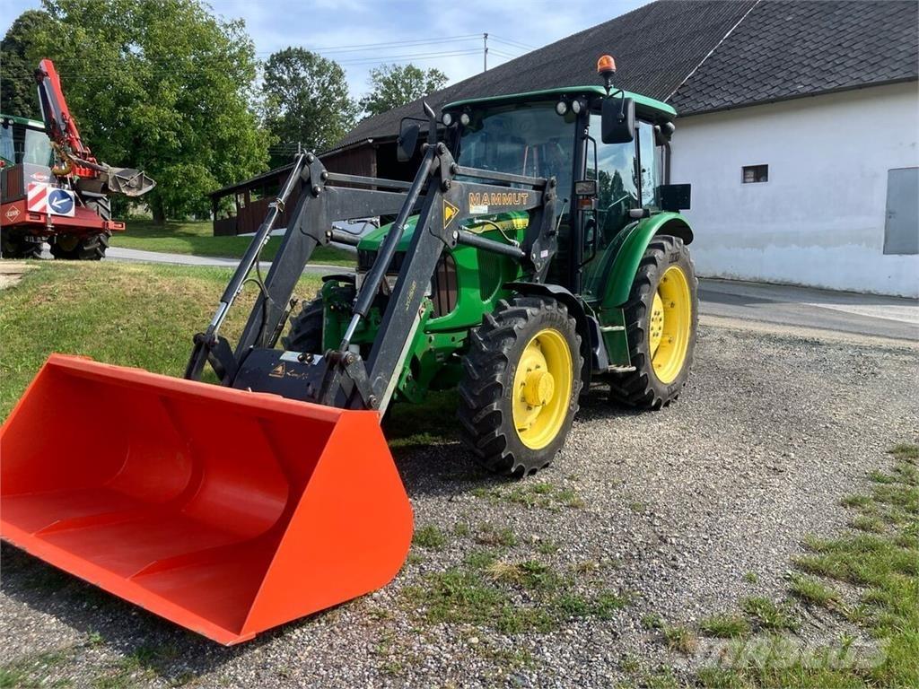 John Deere 5820 Traktörler