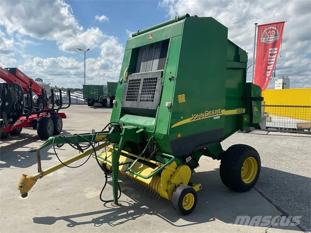 John Deere 592C Rulo balya makinalari