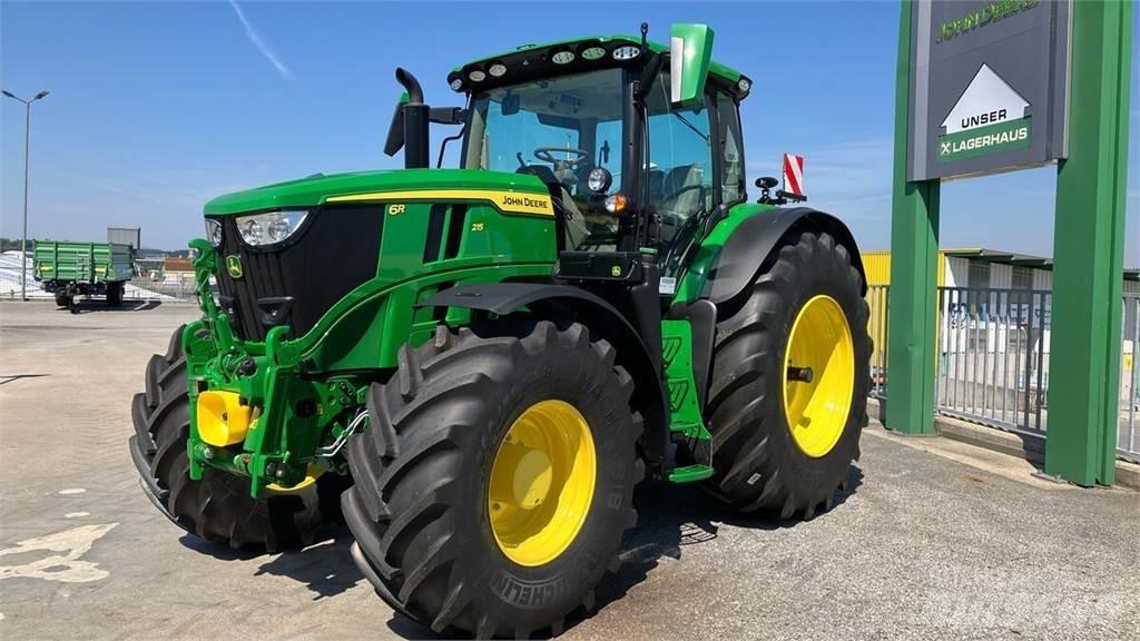 John Deere 6R 215 Traktörler
