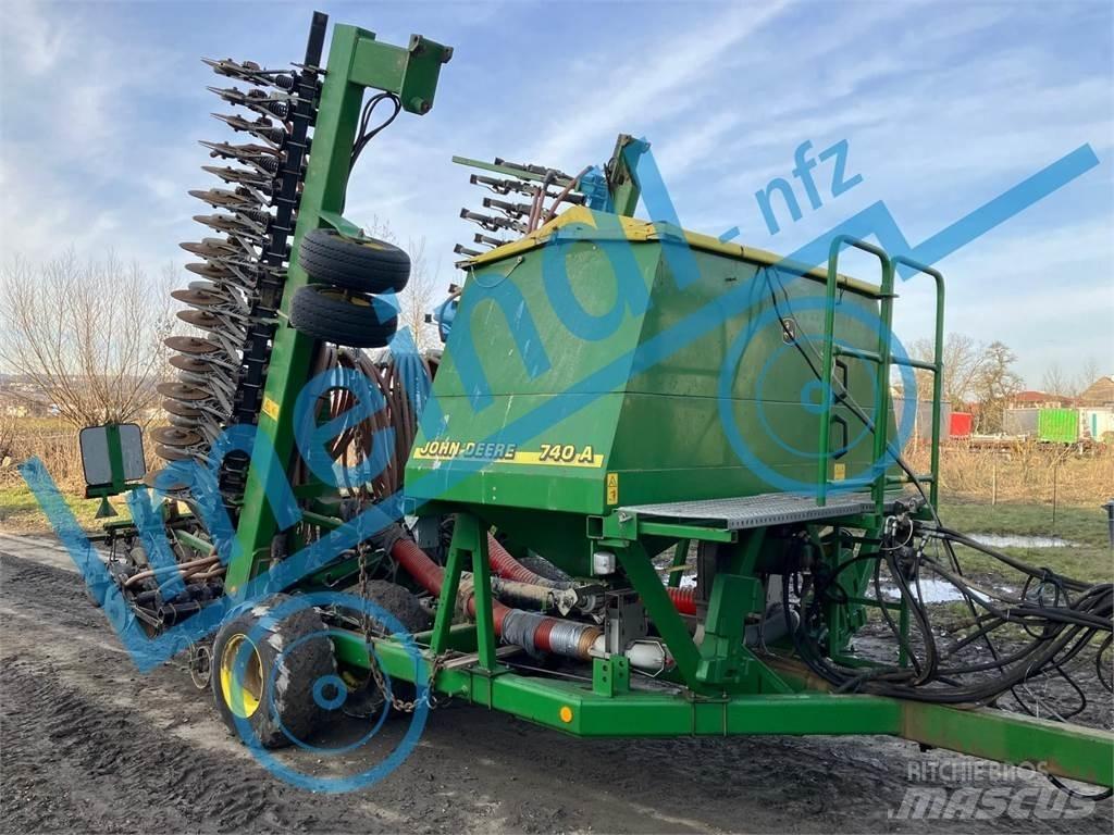 John Deere 740A Mibzerler