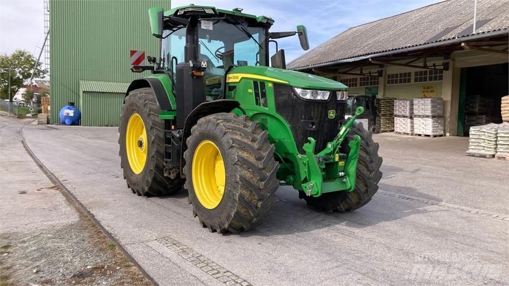 John Deere 7R330 Traktörler