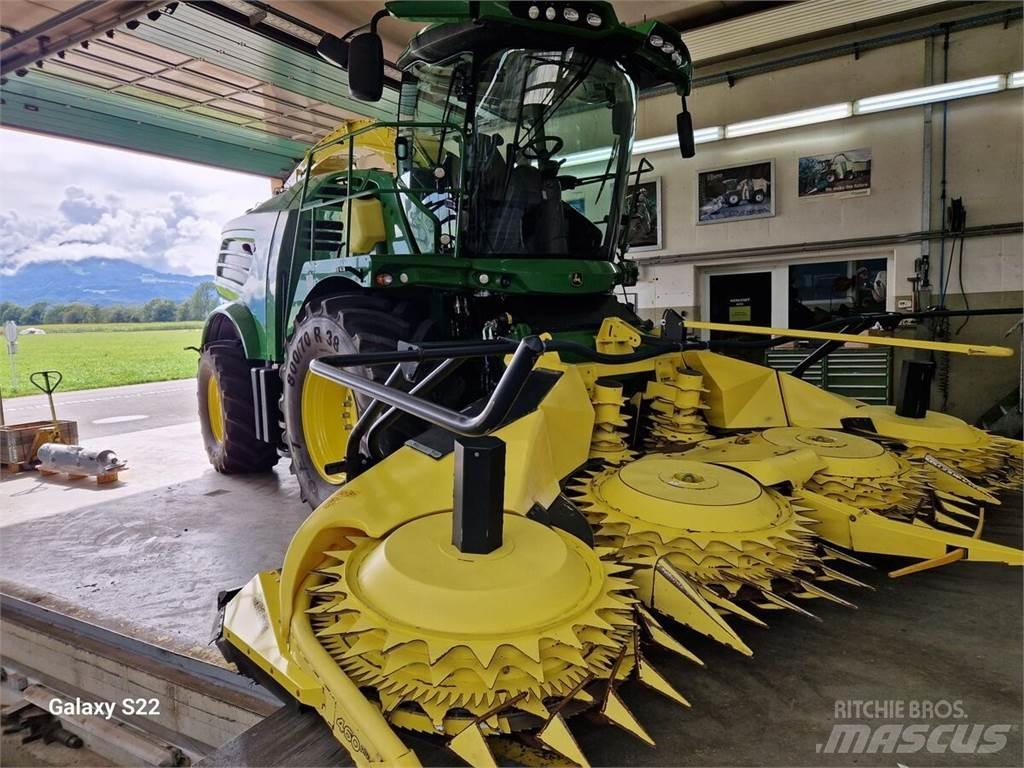 John Deere 8500 Silaj makinasi