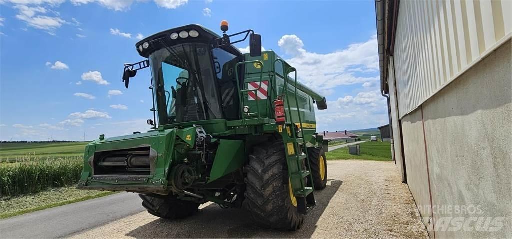 John Deere T550 Biçerdöverler