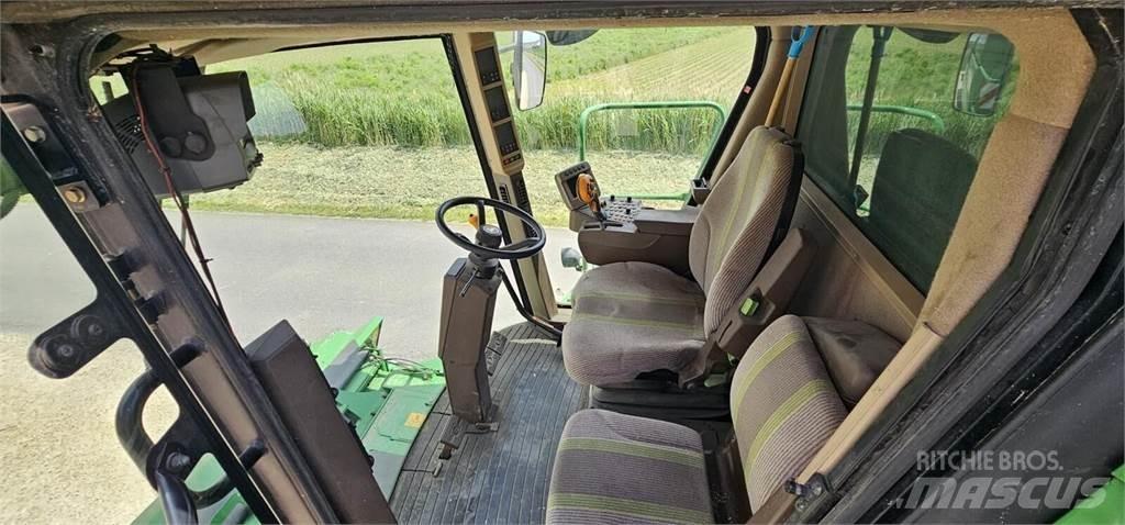 John Deere T550 Biçerdöverler