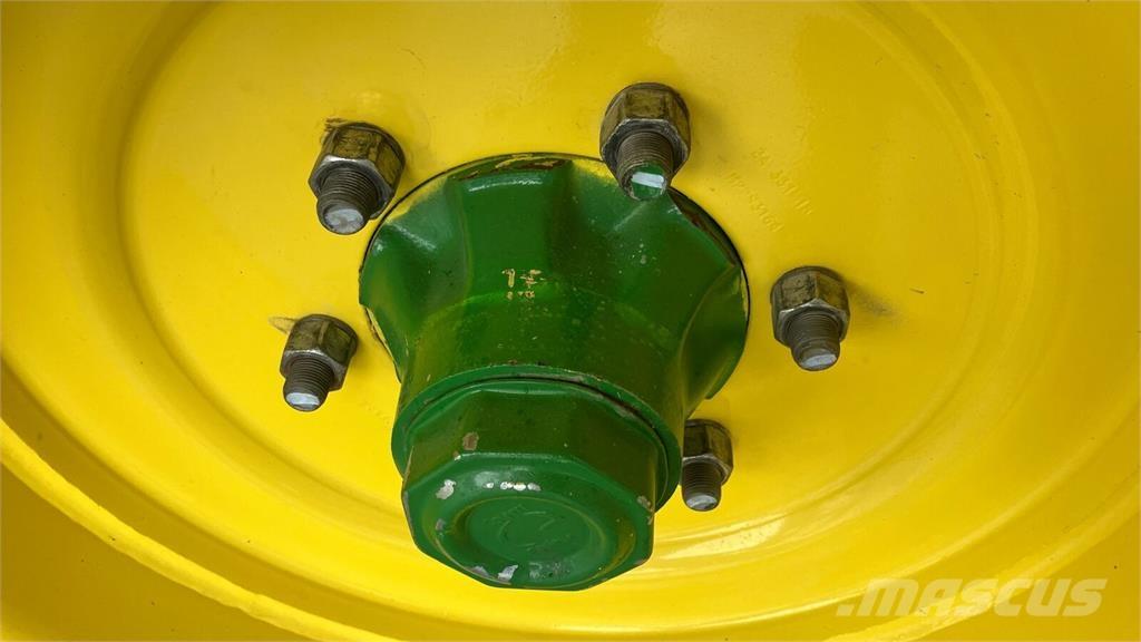 John Deere V461R Rulo balya makinalari