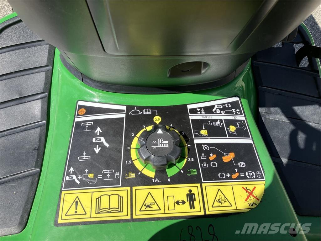 John Deere X 350R Diger yol bakim makinalari